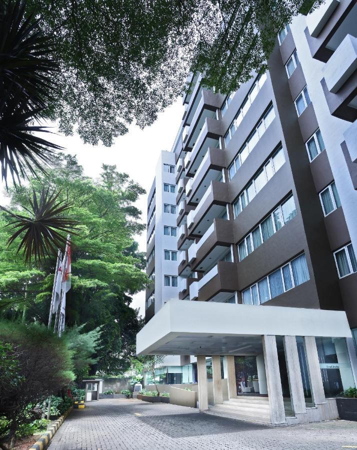 Swiss-belhotel Indah 4*