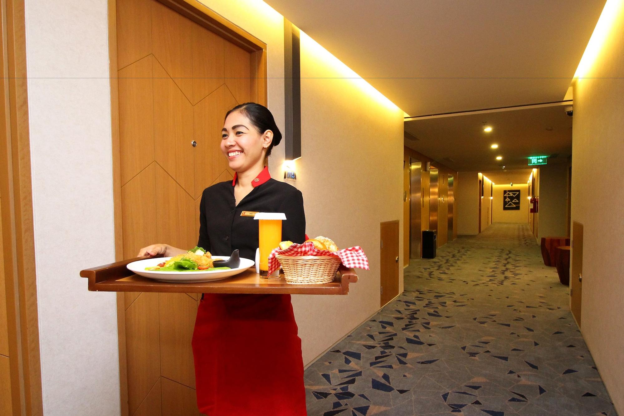Swiss-belhotel Indah 4*